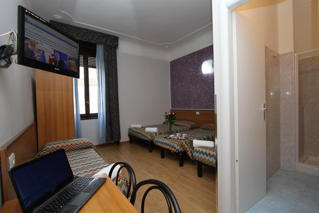 Hotel Brasil Milan — Photos 3